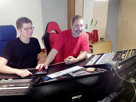 Jan Alexander beim Mastering mit Holger Siedler