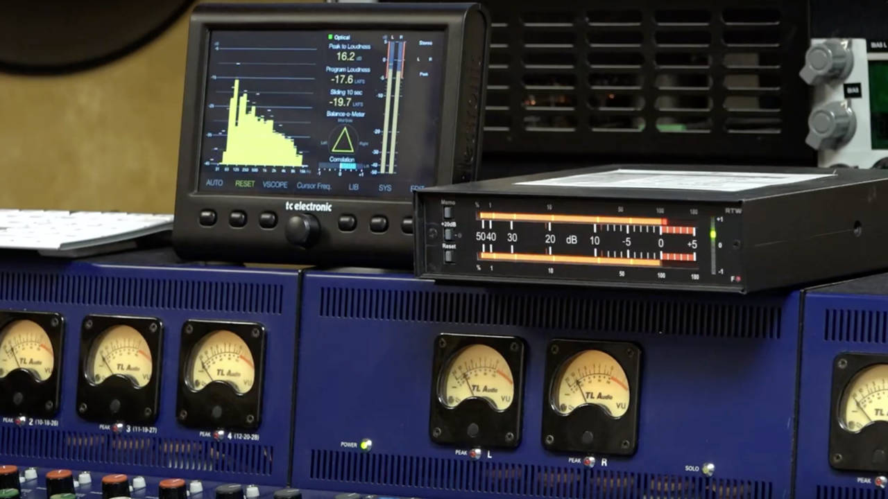 Analoge Mischung mit dem TLAudio VTC Röhrenpult